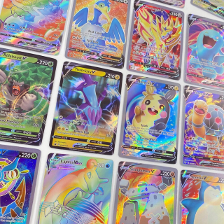 300 kusov kariet Pokemon GX Shining bez opakovaní