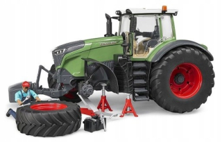 Bruder Traktor Fendt 1050 Vario + Figúrka 04041
