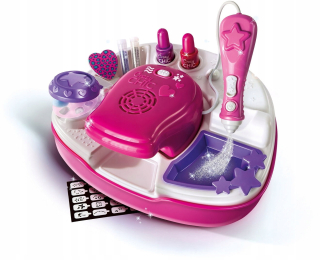 Blázon Chic Studio for Making Nail Clementoni