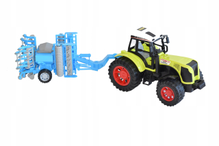Traktor CLAAS kôra a semená pre kukuricu XL