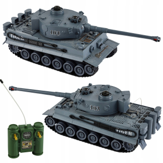Veľký RC tank ovládaný interaktívnymi húsenicami T