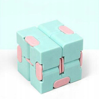 INFINITY CUBE MINI TOY prstové EDC úzkosť Stres R