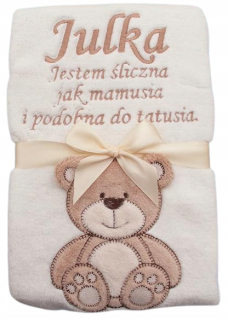 Prikrývka, prehozy na posteľ - Prikrývka s menom a metrikou - s plyšovým medveďom - výšivka -