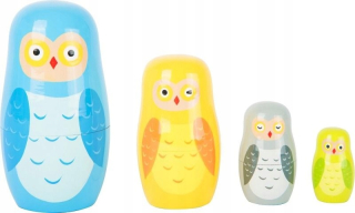 Matrioshka sovy zábava pre deti malá noha