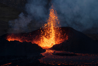 Samolepky do detskej izby - Nástenná nálepka, sopka, Lava 199x133cm Axis-38