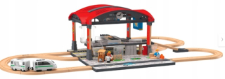 Playtive Drevená železničná stanica 347