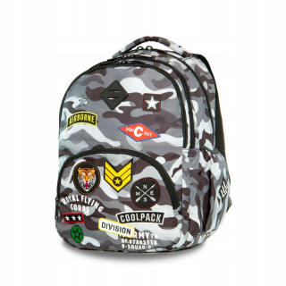 Školský batoh - Coolpack Bentley Camo Black odznaky A16111 Batoh