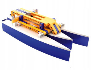 Plávajúce trimarány Mechanics Laboratory 10 Model