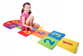 Puzzle Floor Foam Mat hru v detskom triede