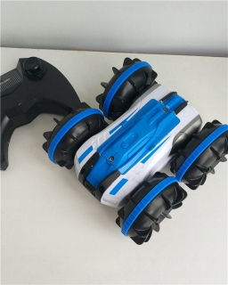 Auto diaľkovo ovládaný vodotesný pre drift.