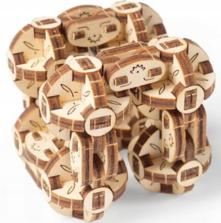 UGEARS Drevený 3D model guľové kocky Flexi
