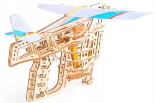 Ugears drevený model 3D lietadiel launcher