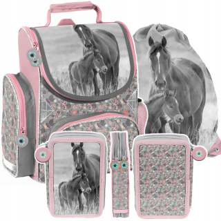 Aktovka - Set School Bag Ceruzka Case Horse Horses Paso